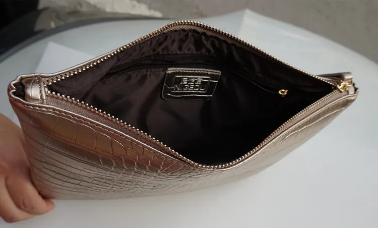 אביגיל – תיק אלגנטי ונשי