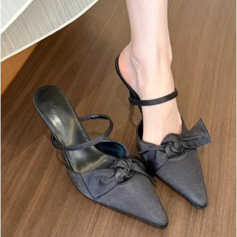 עקב פפיון דגם דלית