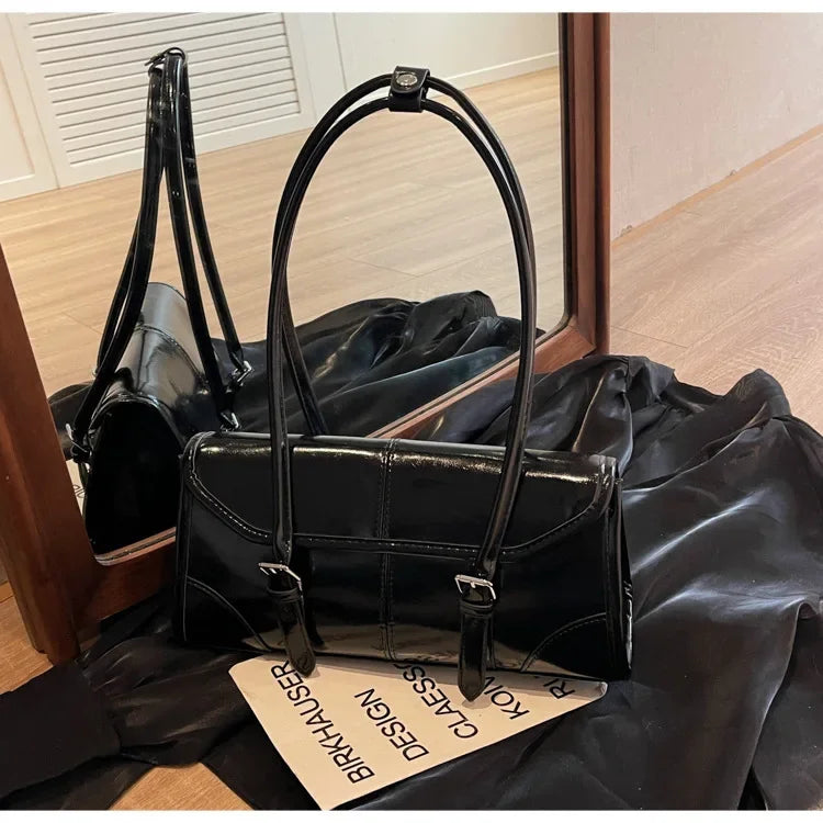 תיק דגם עדי